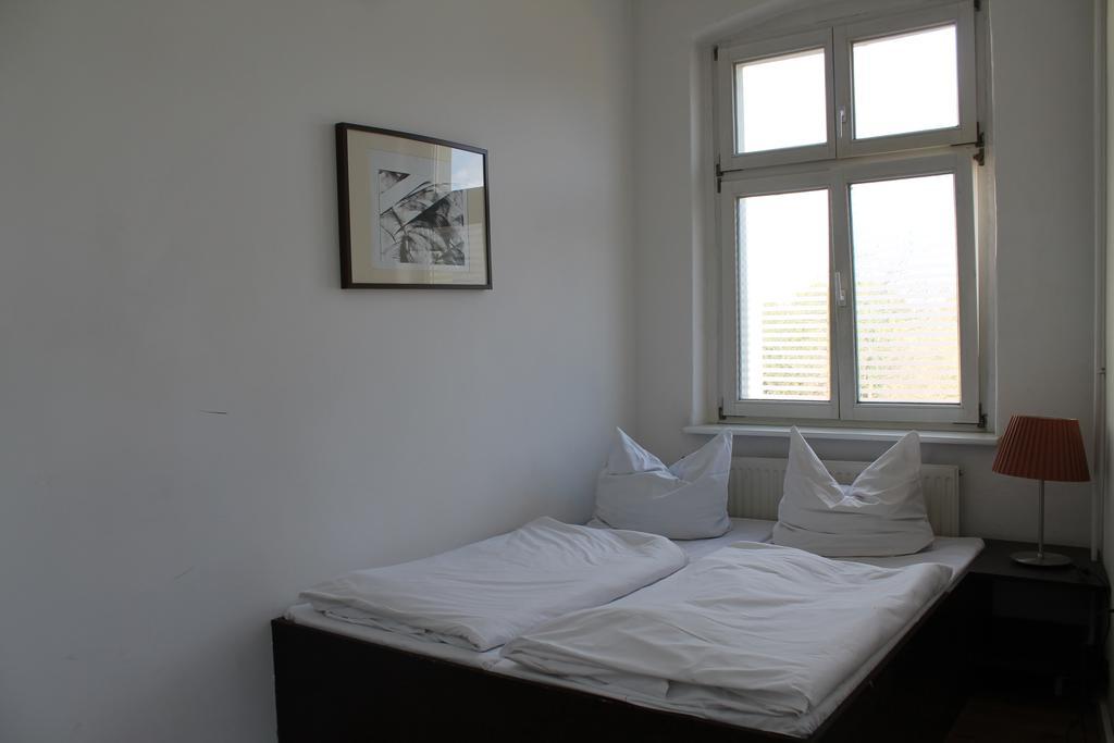 Bett-Point Am Rathaus Guest House Potsdam Exterior photo